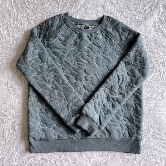 Prana Slate Blue Floral Crew Neck Sweater - Picture 4 of 10